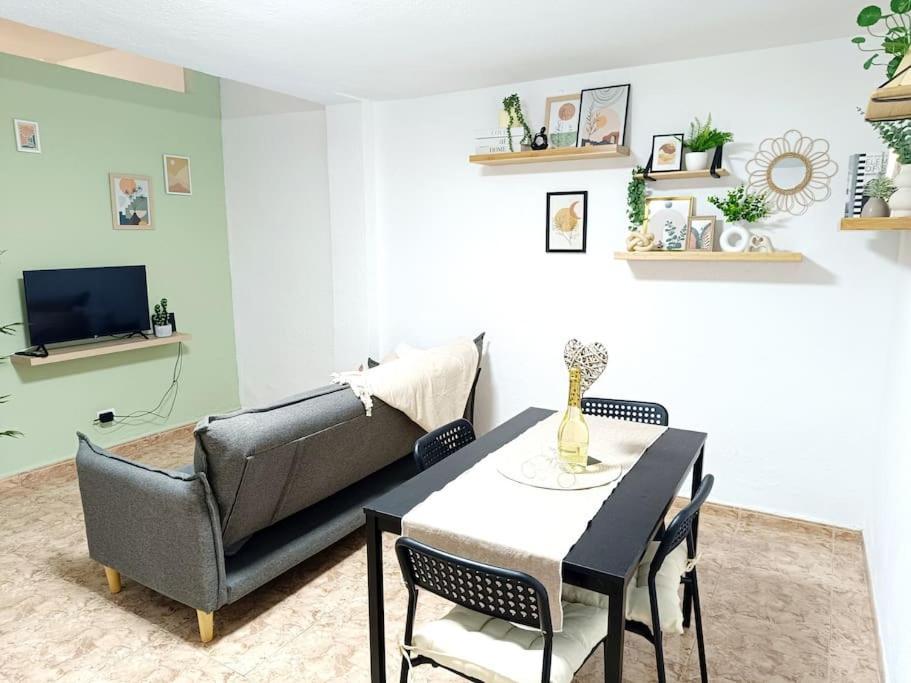 Bellavista Basement Apartment *